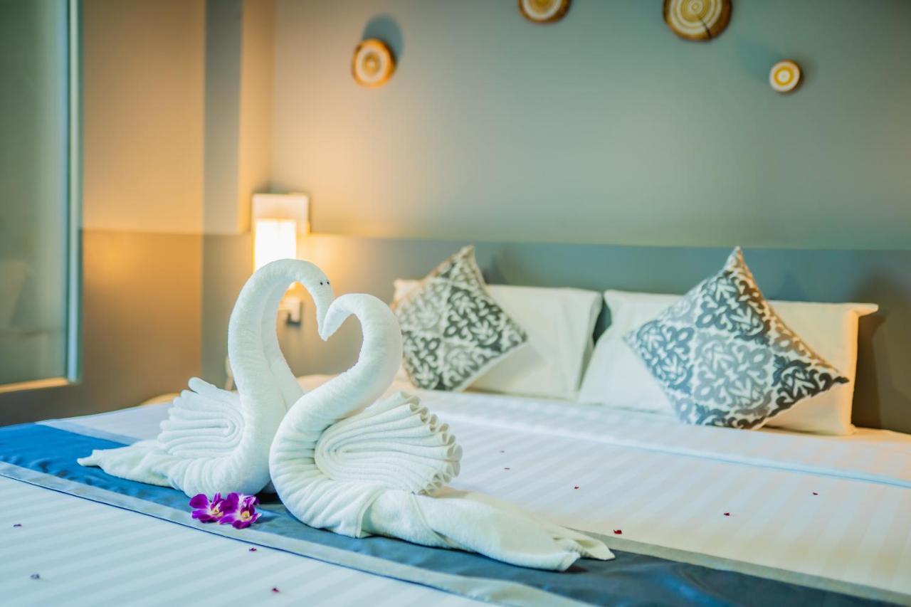 The Rubber Hotel Phuket Thalang Exterior photo