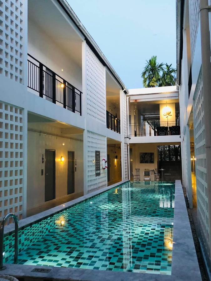 The Rubber Hotel Phuket Thalang Exterior photo